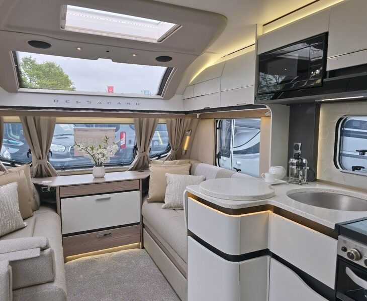 2025 BESSACARR 780 VIEW