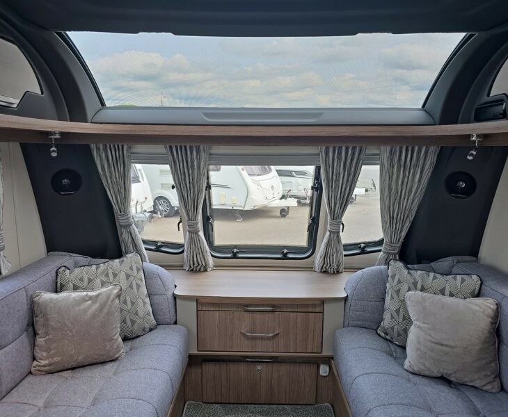 2020 COACHMAN LASER XCEL 875 LOUNGE