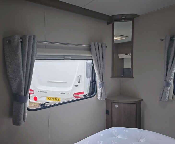 2018 COMPASS CASITA 860 BEDROOM