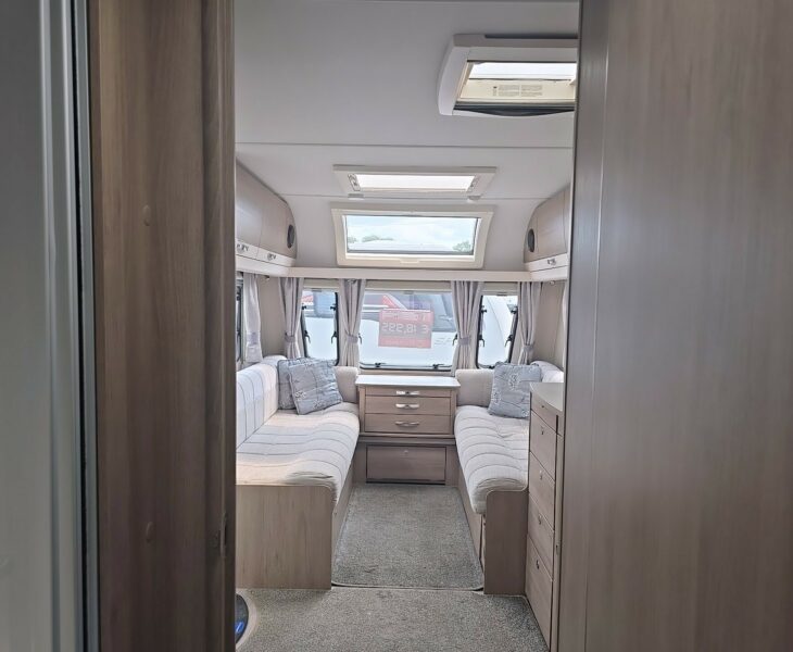 2018 COMPASS CASITA 860 REAR TO FRONT VIEW