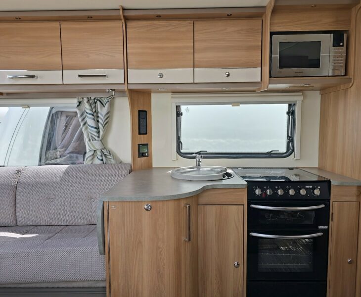 2018 BAILEY PEGASUS GT70 BRINDISI ENTRANCE