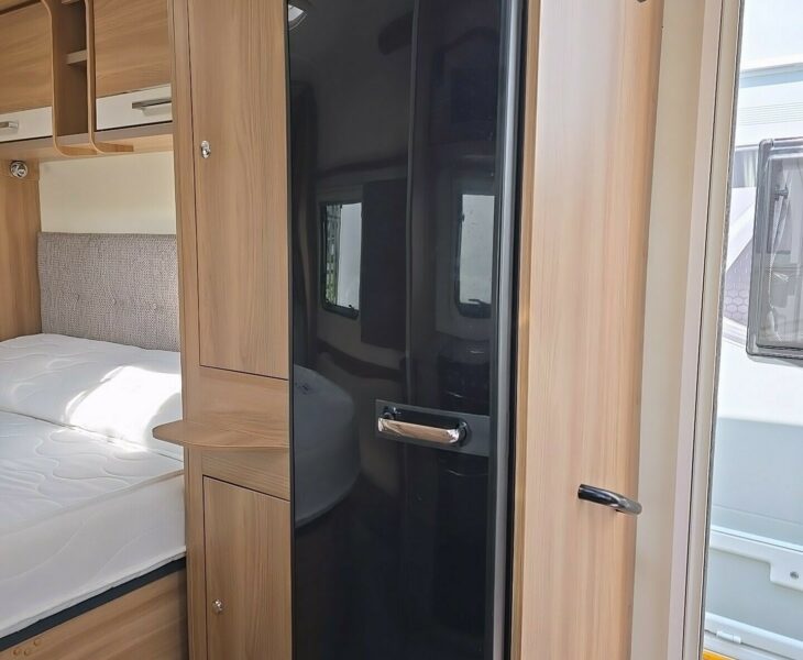 2018 BAILEY PEGASUS GT70 BRINDISI FRIDGE