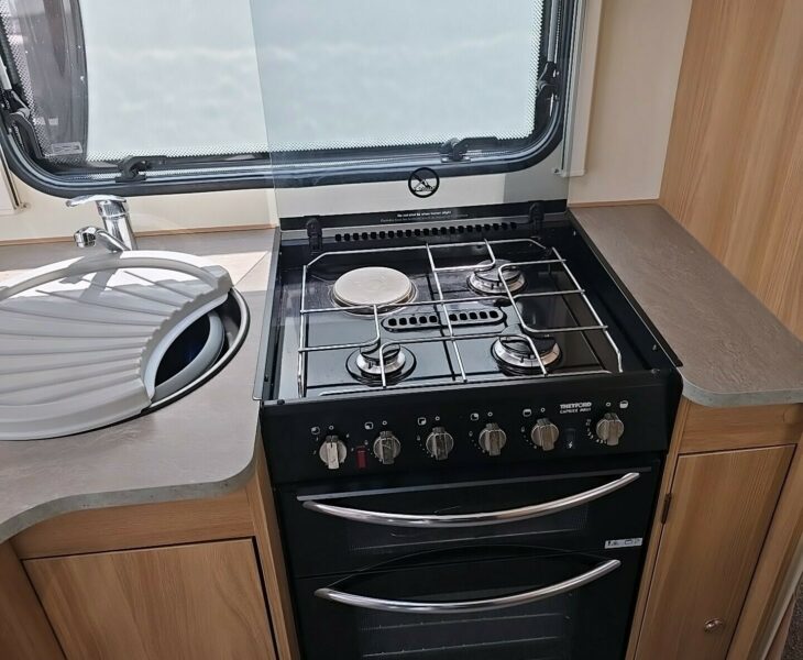 2018 BAILEY PEGASUS GT70 BRINDISI COOKER