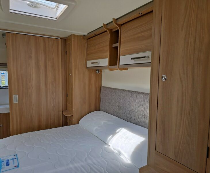 2018 BAILEY PEGASUS GT70 BRINDISI BEDROOM