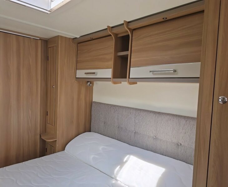 2018 BAILEY PEGASUS GT70 BRINDISI BEDROOM