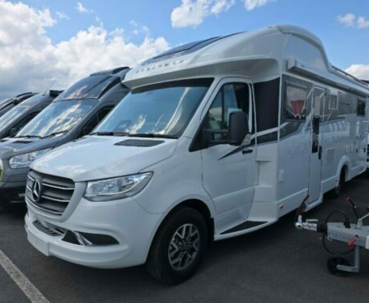 2025 COACHMAN TRAVEL MASTER 565 FRONT O/S