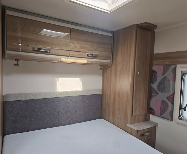 2018 SWIFT CHALLENGER 560 BEDROOM