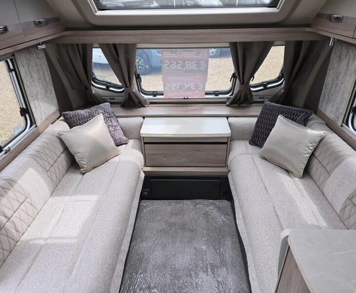 CHALLENGER EXCLUSIVE 580 GRANDE SEATING