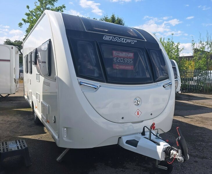 2022 SWIFT FINESSE FRONT O/S