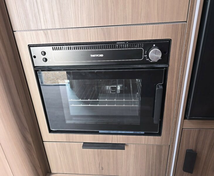 2025 SPORTIVO TM565 OVEN