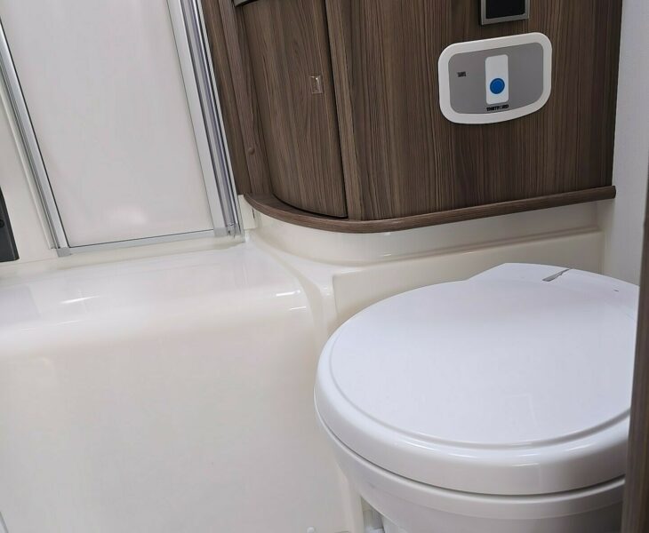 2025 SPORTIVO TM565 WASHROOM