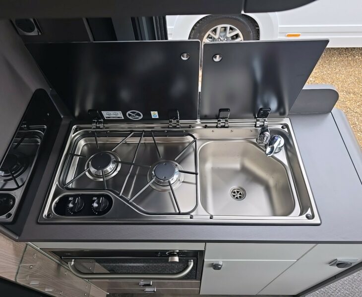 2025 CARRERA 194 KITCHEN