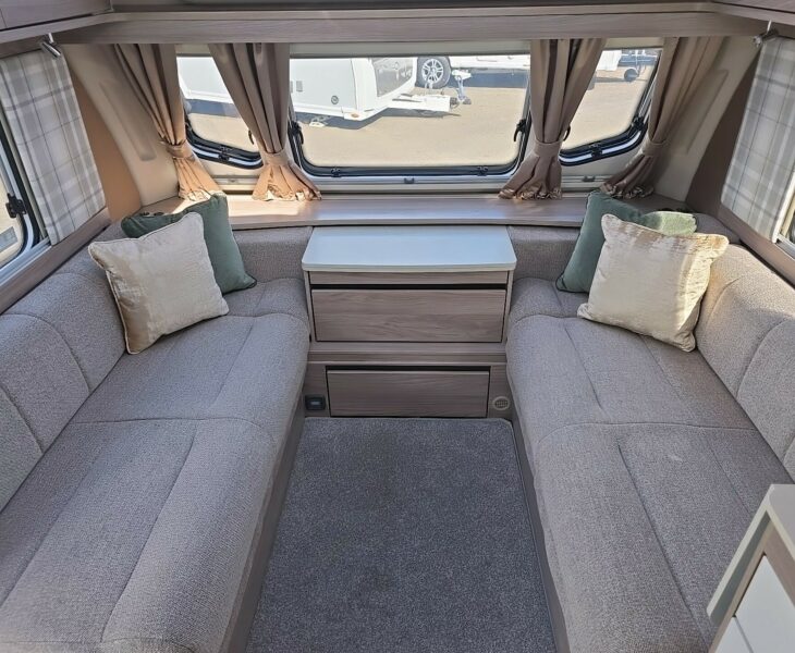 2023 SWIFT CHALLENGER 580 GRANDE SEATING