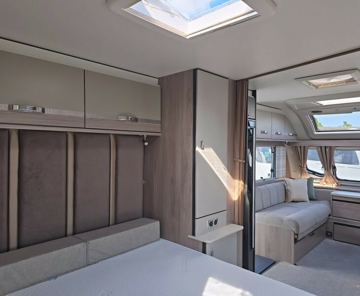 2023 SWIFT CHALLENGER 580 GRANDE BEDROOM