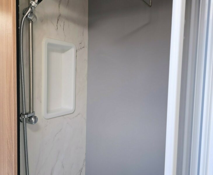2022 BESSACARR BY DESIGN 495 SHOWER