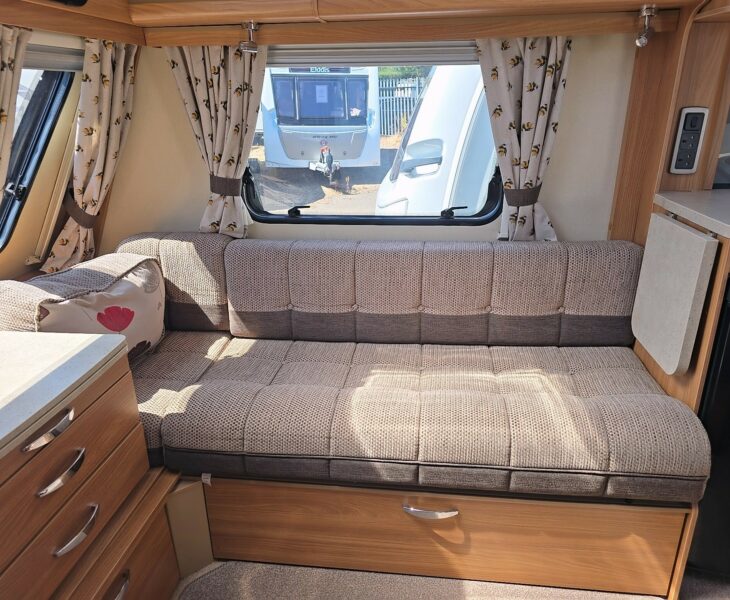 2013 SWIFT CHALLENGER 480 SE SEAT