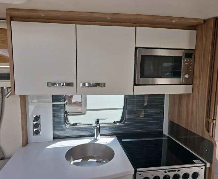 2018 BESSACARR 580 CAMEO MICROWAVE