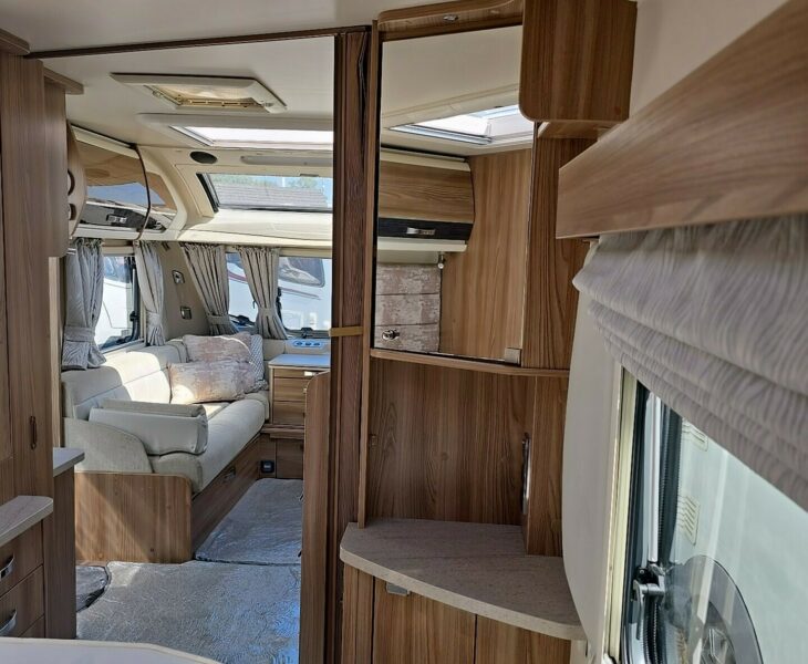 2018 BESSACARR 580 CAMEO BEDROOM