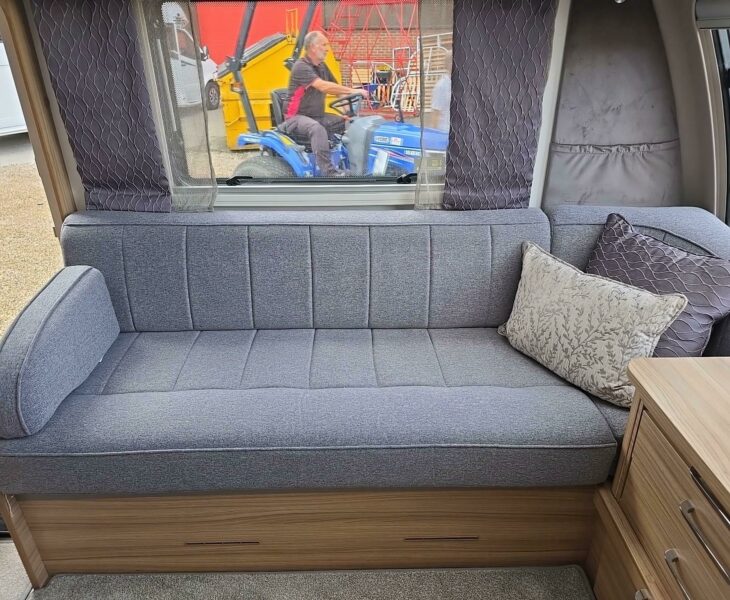 2022 BAILEY UNICORN CARTAGENA SEAT