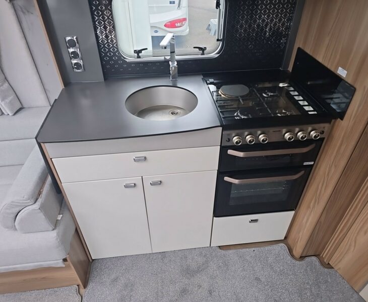 2022 BESSACARR BY DESIGN 835 KITCHEN