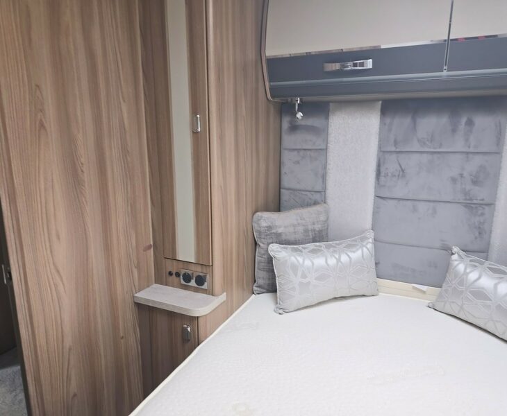 2022 BESSACARR BY DESIGN 835 BEDROOM