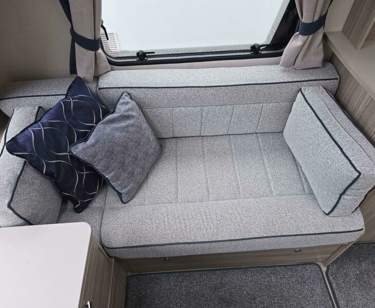 2022 ELDDIS CHATSWORTH 554 SEAT