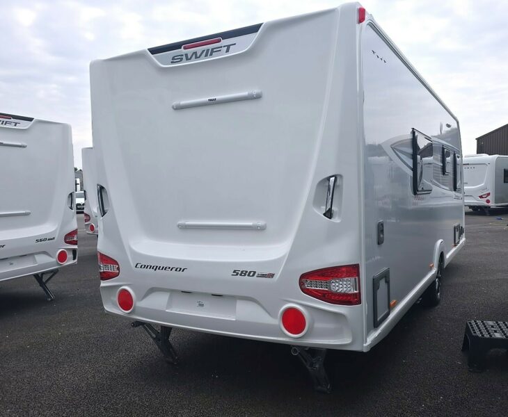 2026 SWIFT CONQUEROR 580 REAR O/S
