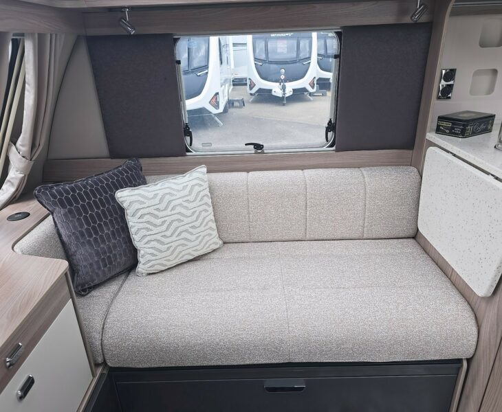 2026 SWIFT CONQUEROR 580 SEAT