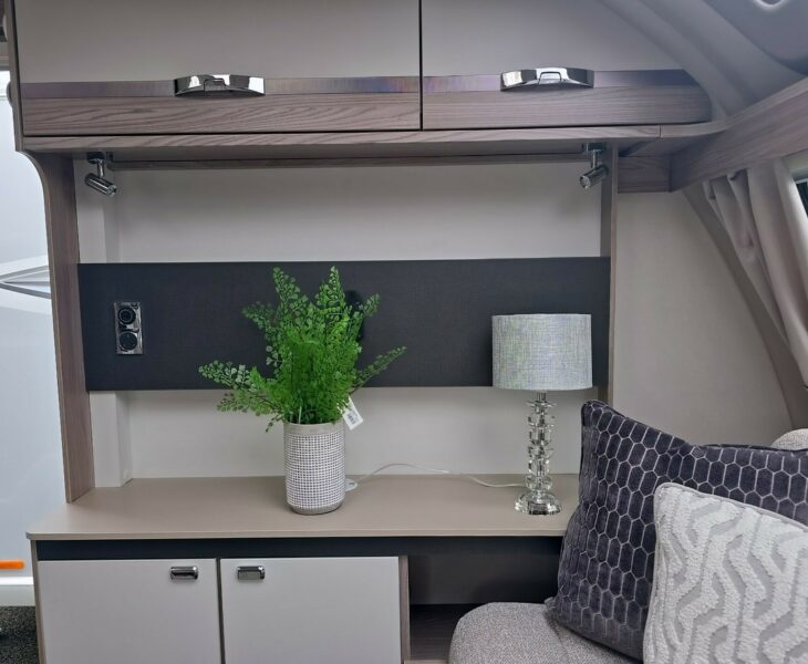 2026 CONQUEROR 560L GRANDE CUSHIONS