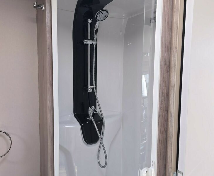 2026 SWIFT SPRITE MAJOR 4 EB SHOWER