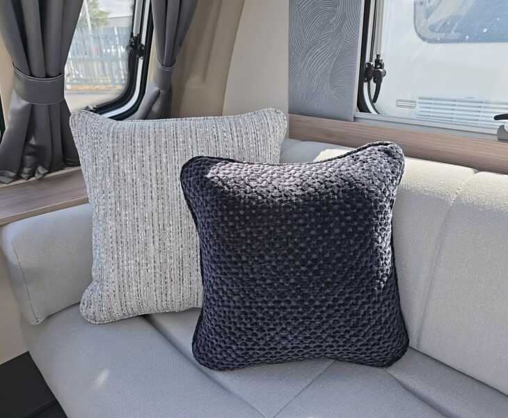2026 SWIFT CHALLENGER 500 CUSHIONS