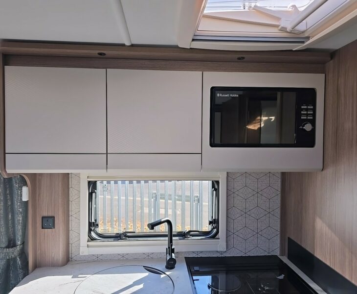 2026 COACHMAN ACADIA 545 MICROWAVE