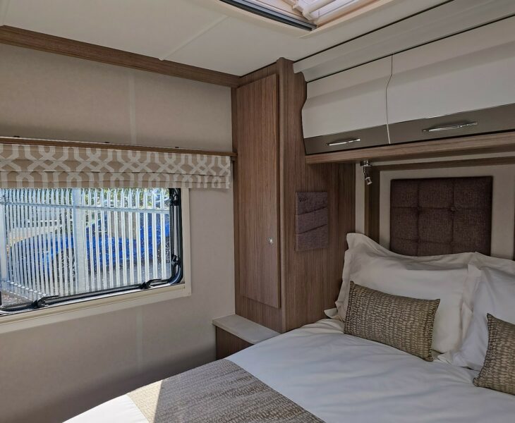 2026 COACHMAN VIP 545 BEDROOM