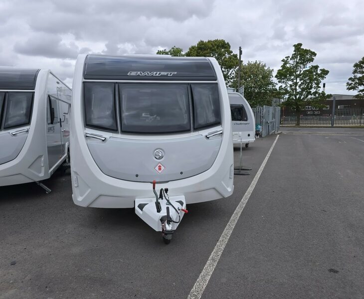 2026 SWIFT SPRITE ALPINE 4 DB FRONT