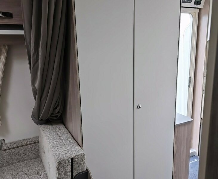 2026 SWIFT SPRITE ALPINE 4 DB WAREDROBE