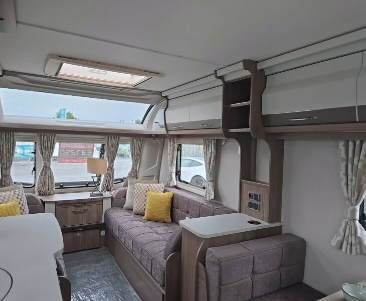 2026 COACHMAN VIP 520 VIEW
