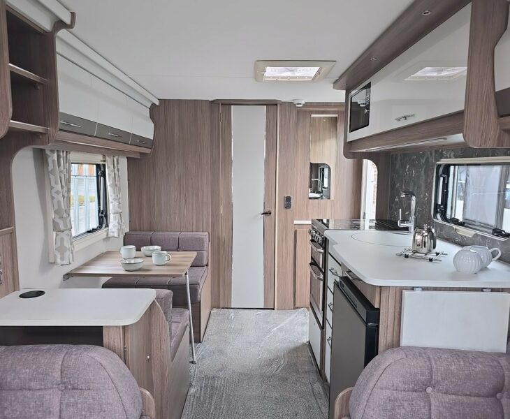 2026 COACHMAN VIP 520 VIEW