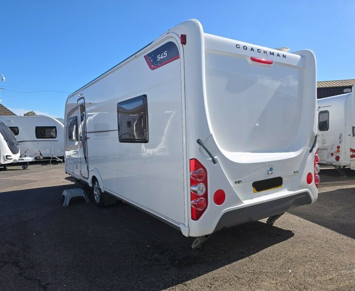 2017 COACHMAN VIP 545 REAR N/S