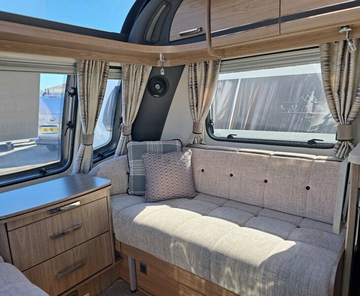 2017 COACHMAN VIP 545 SEAT