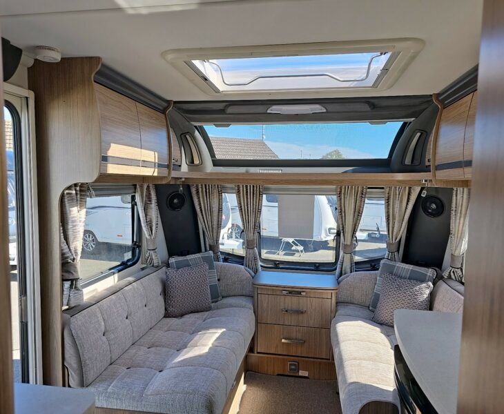 2017 COACHMAN VIP 545 VIEW