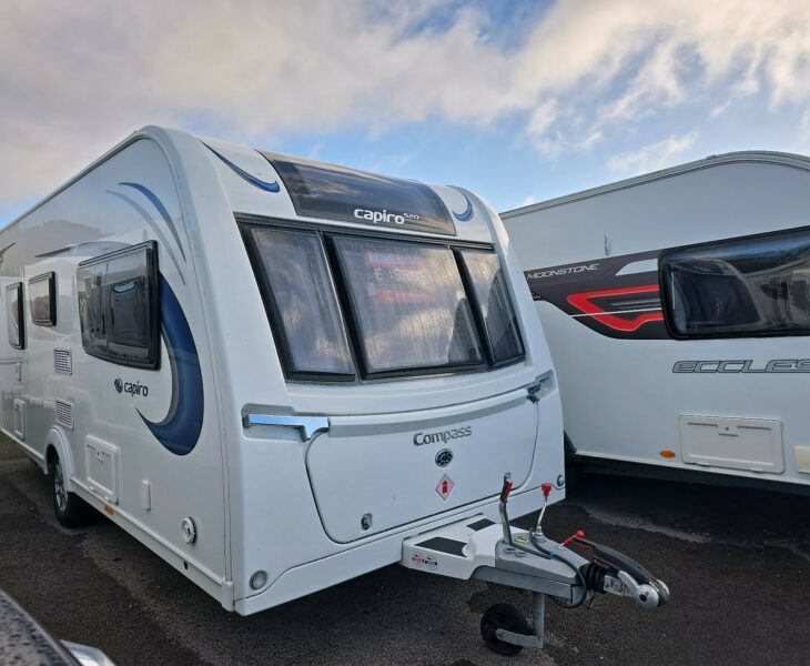 2020 COMPASS CAPIRO 520 FRONT O/S