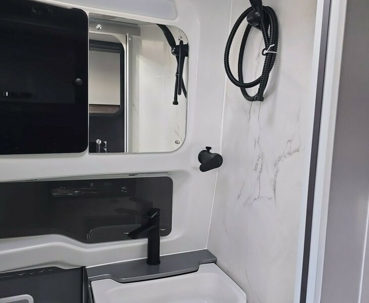 2026 SWIFT CARRERA 122