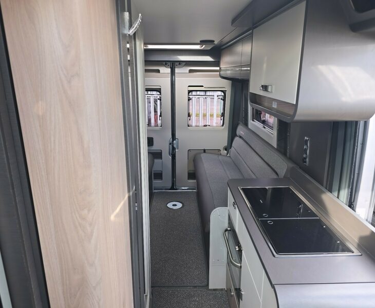 2026 SWIFT CARRERA 122