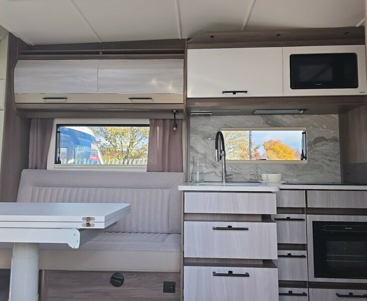 2026 AVVENTURA 565 MOTORHOME