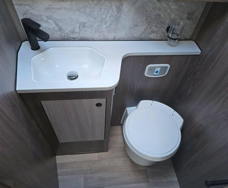 2026 AVVENTURA 565 MOTORHOME