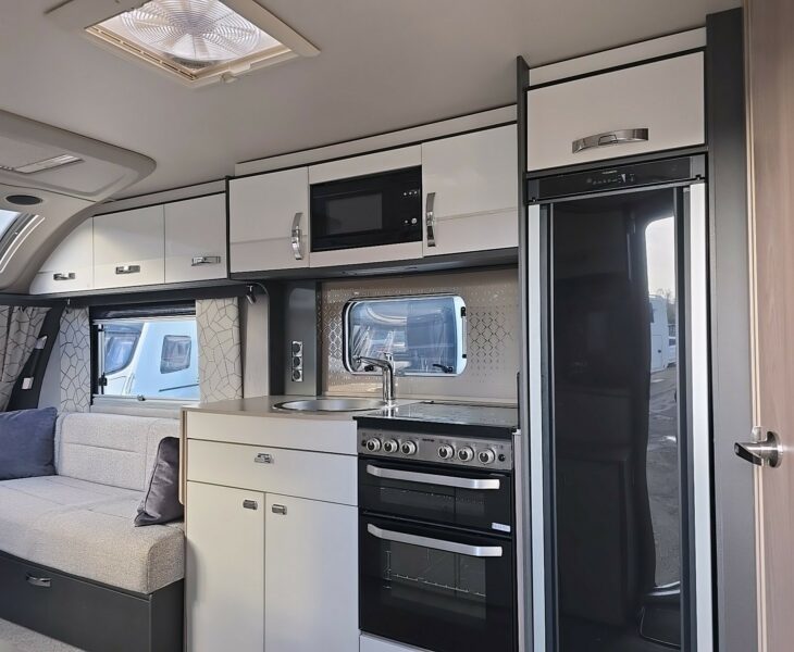 2023 SWIFT CONQUEROR 480