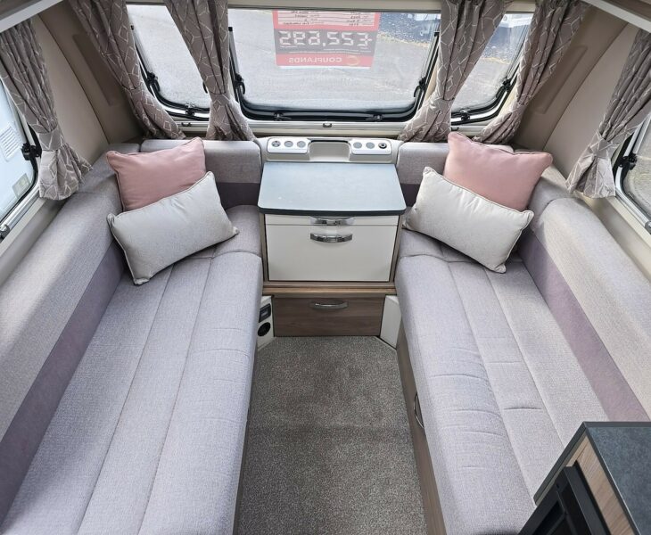 2023 SWIFT VOGUE 580 4 BERTH CARAVAN