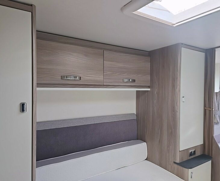 2023 SWIFT VOGUE 580 4 BERTH CARAVAN