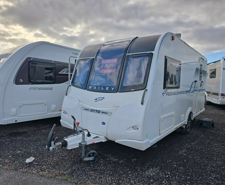 2018 BAILEY PEGASUS GENOA GT70 2 BERTH CARAVAN
