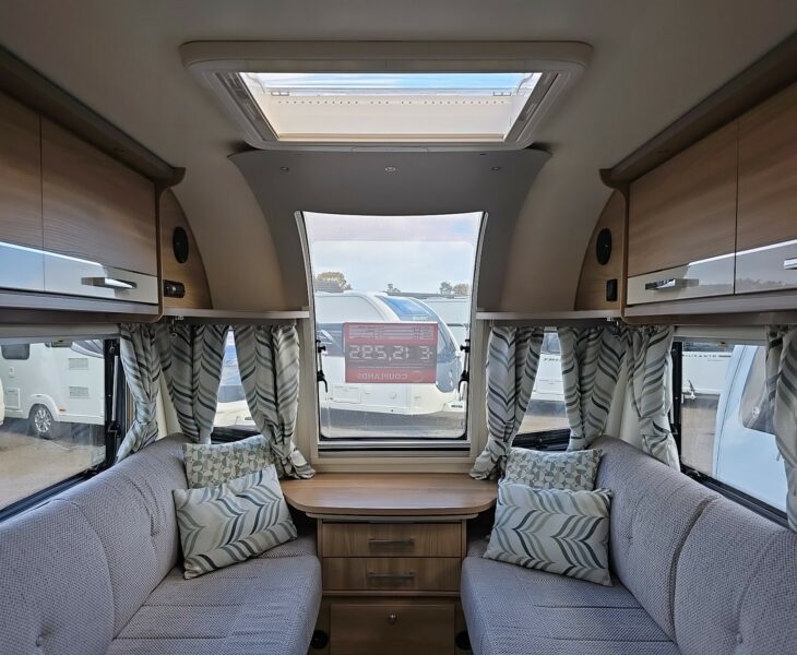 2018 BAILEY PEGASUS GENOA GT70 2 BERTH CARAVAN